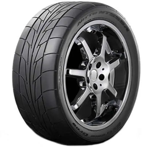 Nitto NT555RII 275/35R20 (Load XL)