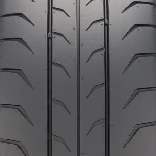 Kumho Ecsta V70A 215/40ZR17