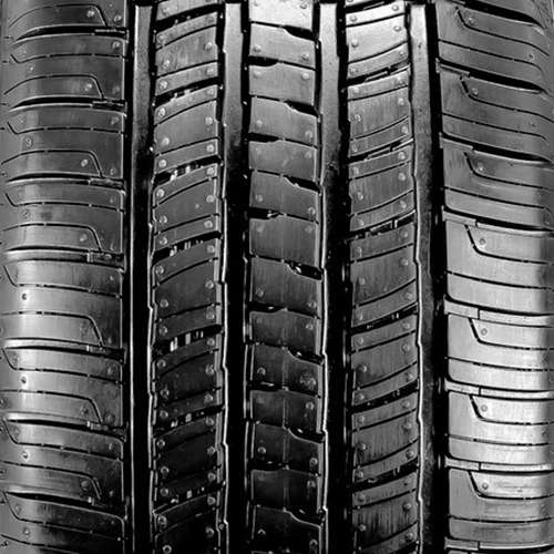 Kenda Kenetica Touring A/S 215/55R17