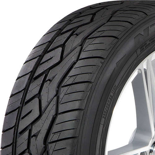 Nitto NT420V 275/45R22 (Load XL)