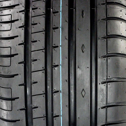 Accelera PHI-R 205/40R16