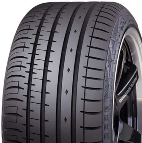 Accelera PHI-R 225/35R18 (Load XL)