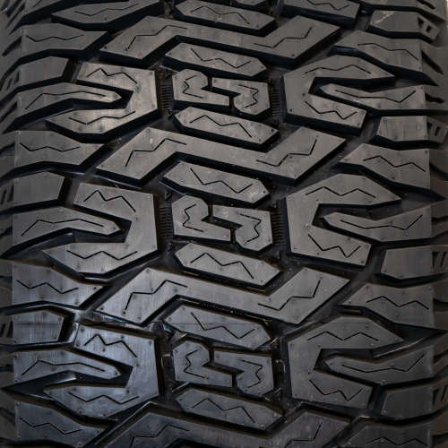 Radar Renegade AT Pro 33x12.50R22LT (Load E)